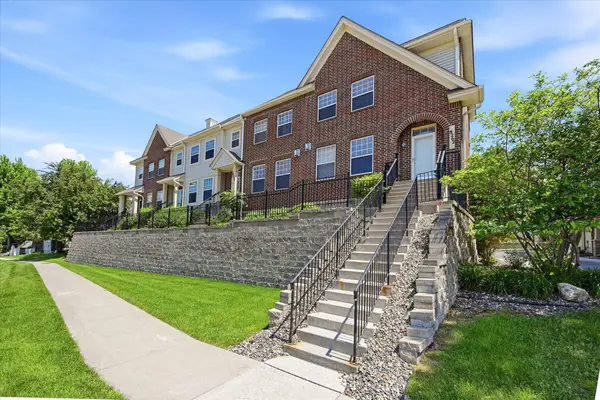 8262 Labont Way #5, Eden Prairie, MN 55344