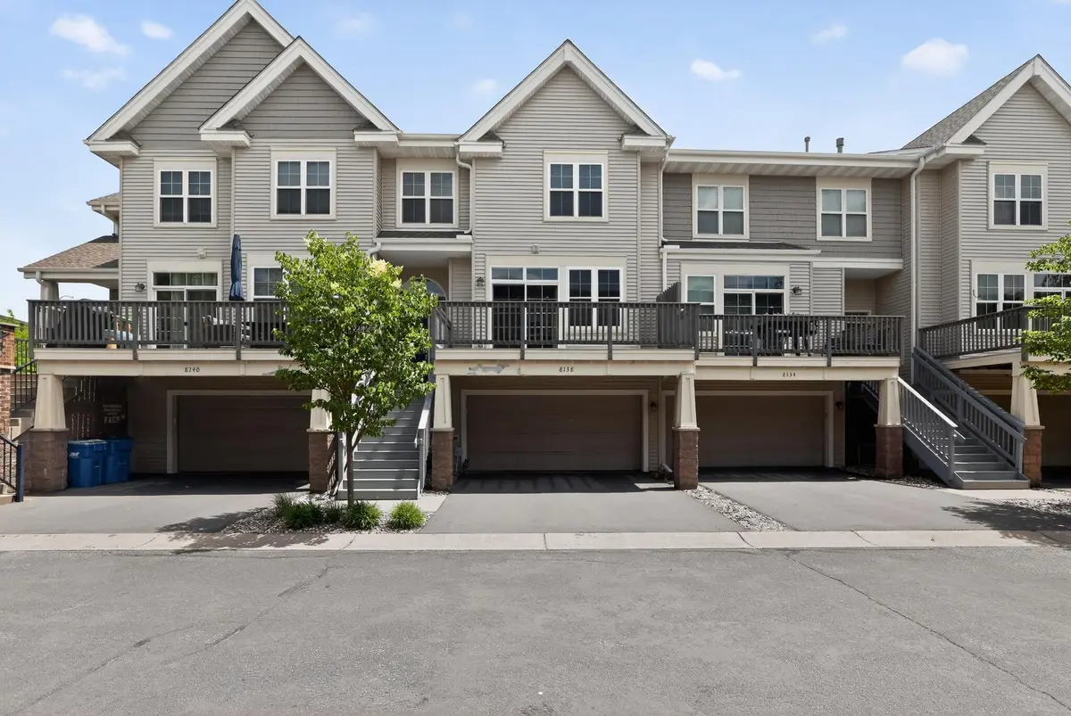 8138 Oakview Circle N, Osseo, MN 55369 - #1