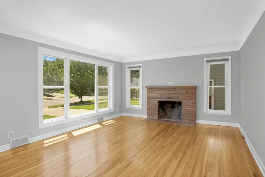 141 Stanley Street, Saint Paul, MN 55118 - #2