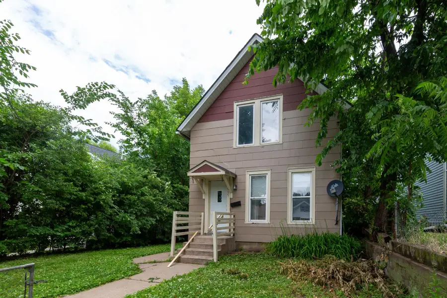 955 Wilson Avenue, Saint Paul, MN 55106 - #3