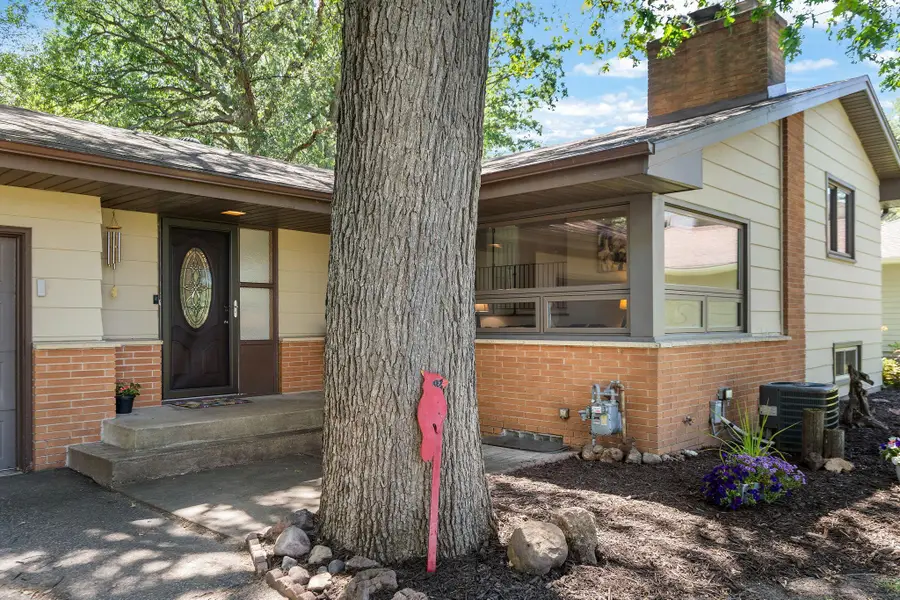 7703 49th Avenue N, Minneapolis, MN 55428 - #3