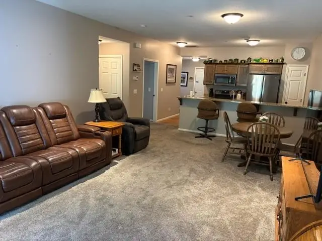 1827 Scenic Heights Court Sw, Hutchinson, MN 55350 - #2