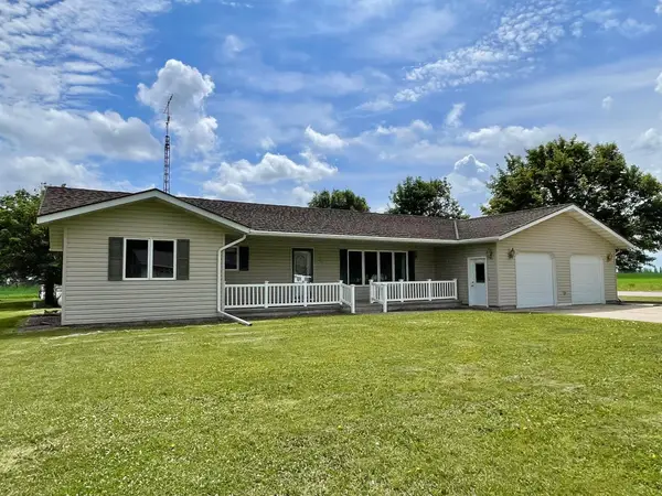 212 Eastern Avenue S, Comfrey, MN 56019