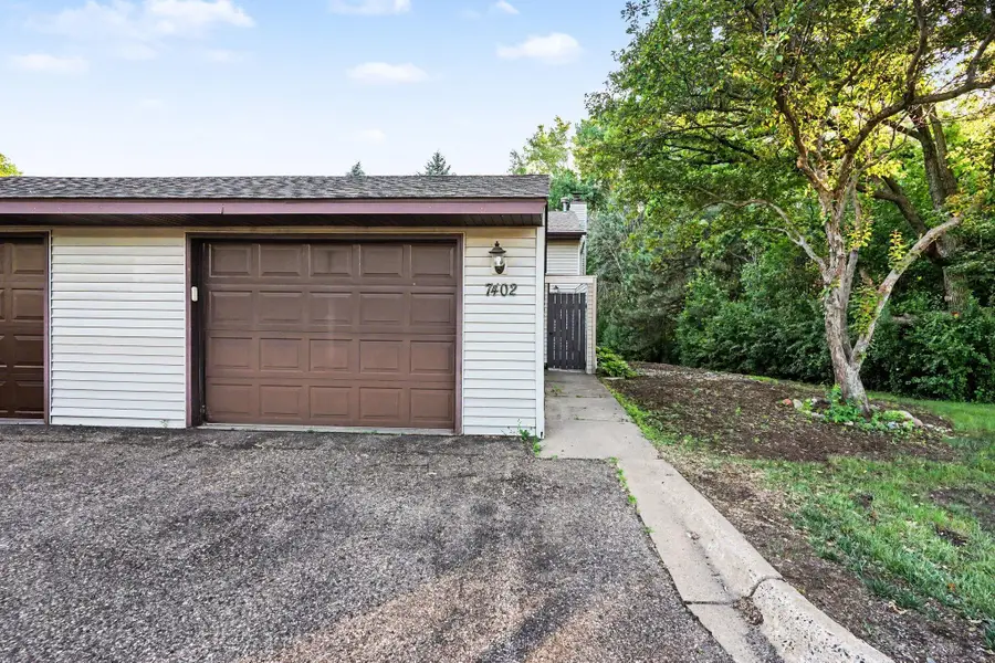 7402 Germane Trail, Apple Valley, MN 55124 - #2