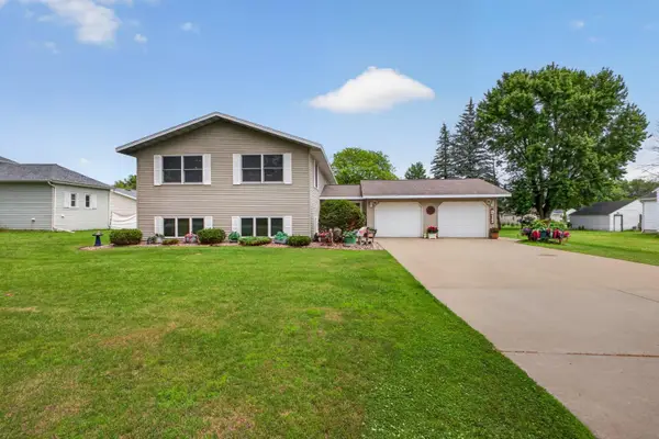 811 Broadway Avenue, Wabasha, MN 55981