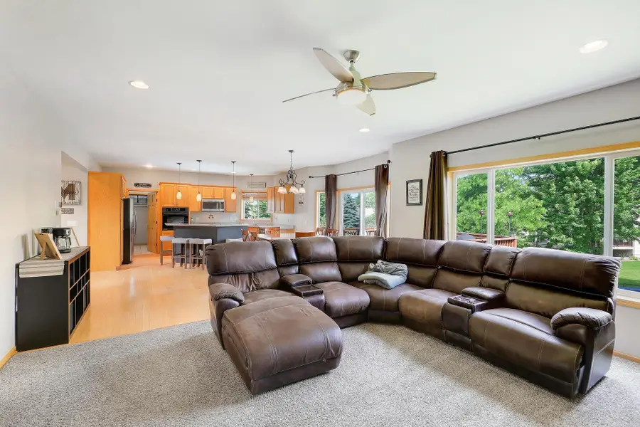 10425 Vera Cruz Drive N, Minneapolis, MN 55443 - #2