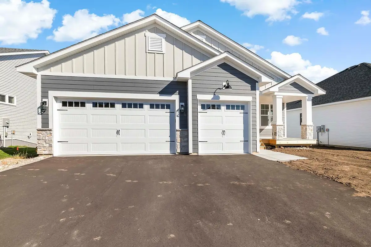 XXX Inguadona Beach Circle Sw, Prior Lake, MN 55372 - #1