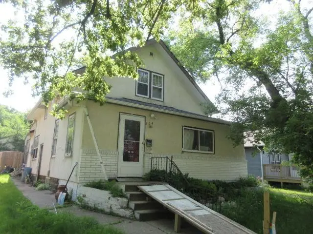 804 2nd Avenue Ne, Jamestown, ND 58401 - #3