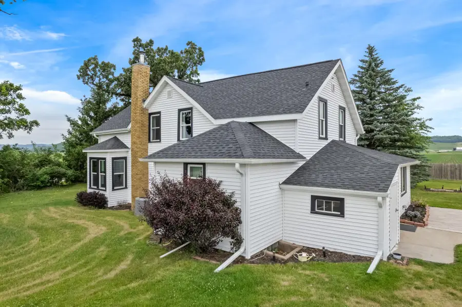 W22882 Little Tamarack Road, Galesville, WI 54630 - #2