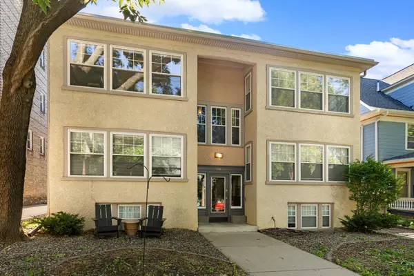 2011 Emerson Avenue S #202, Minneapolis, MN 55405