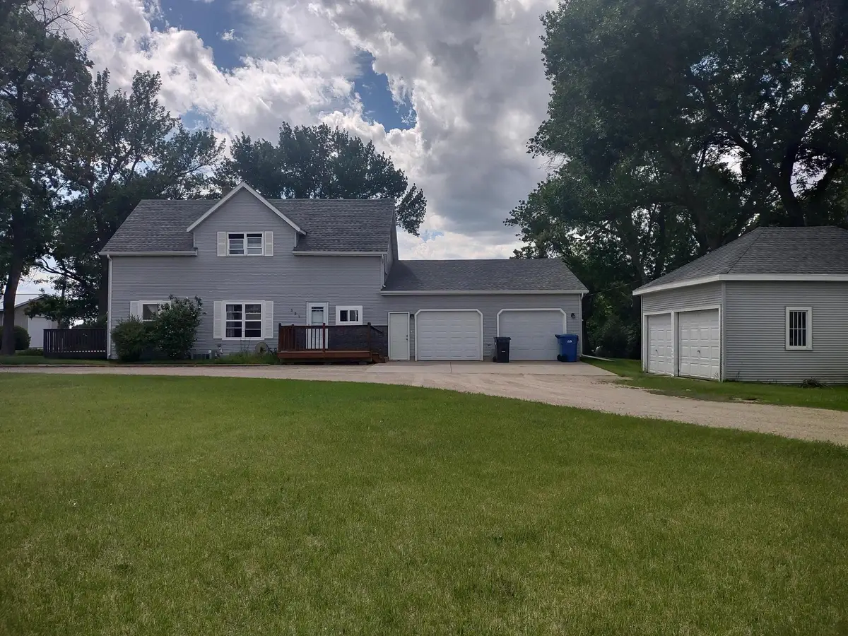 301 2nd Avenue Sw, Barnesville, MN 56514 - #1