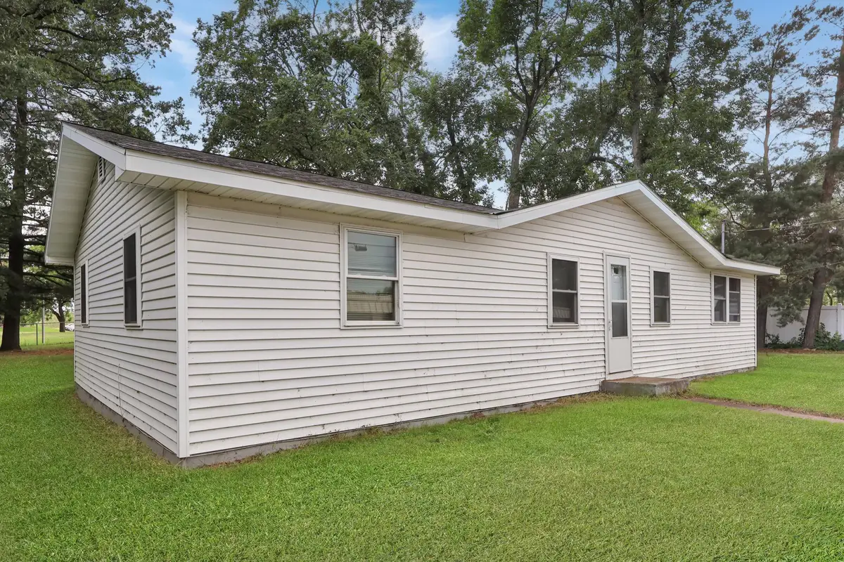 1026 E Division Street, Saint Cloud, MN 56304 - #1