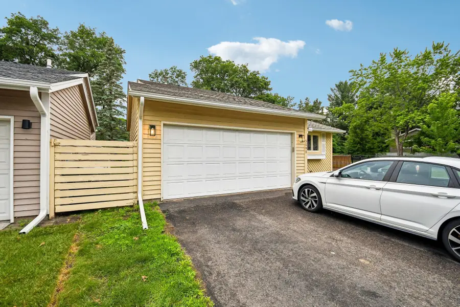 5595 Albert Street, Saint Paul, MN 55126 - #2