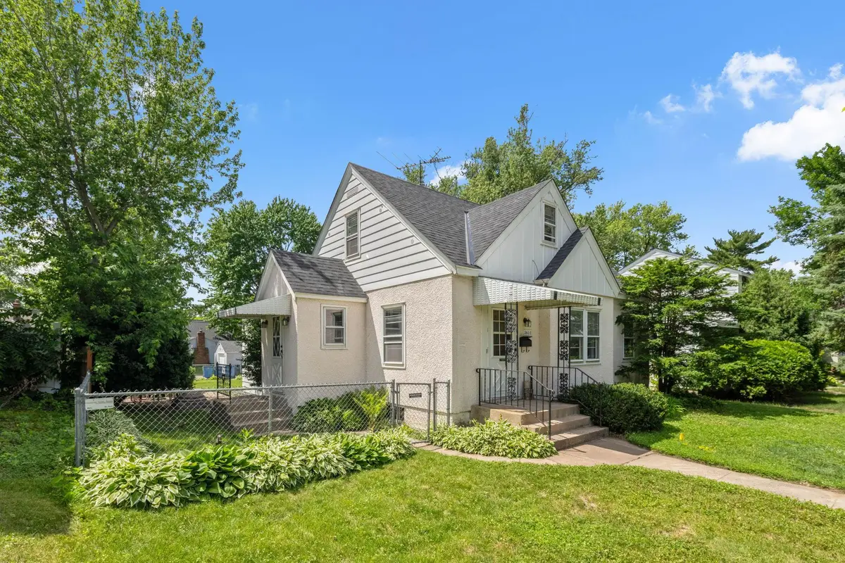 3611 Lee Avenue N, Minneapolis, MN 55422 - #1