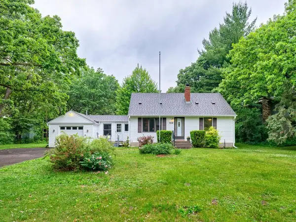 7538 Spring Lake Road, Saint Paul, MN 55112