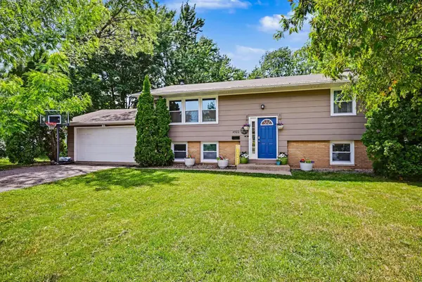 4922 Washington Street Ne, Minneapolis, MN 55421