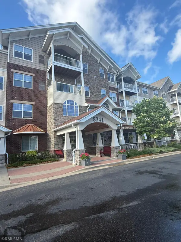 8341 Lyndale Avenue S #409, Minneapolis, MN 55420