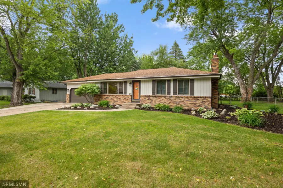 10157 Irwin Road, Bloomington, MN 55437 - #2
