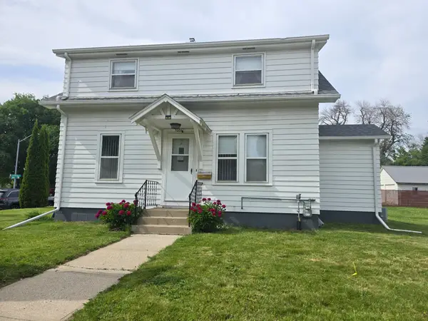 1601 Murray Avenue, Worthington, MN 56187
