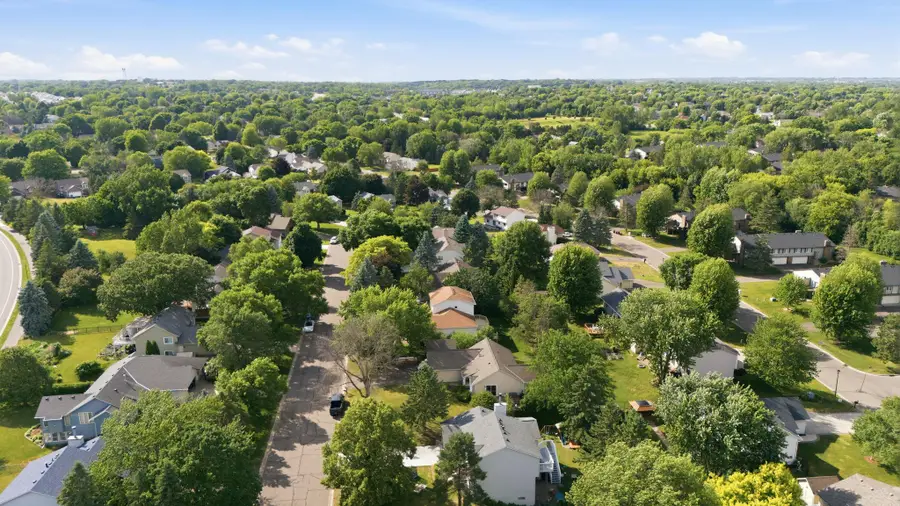 9244 Andrea Drive, Woodbury, MN 55125 - #2