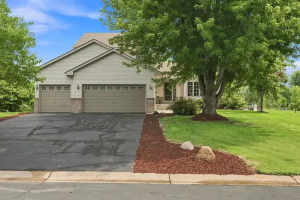 8060 Padgett Avenue Ne, Elk River, MN 55330