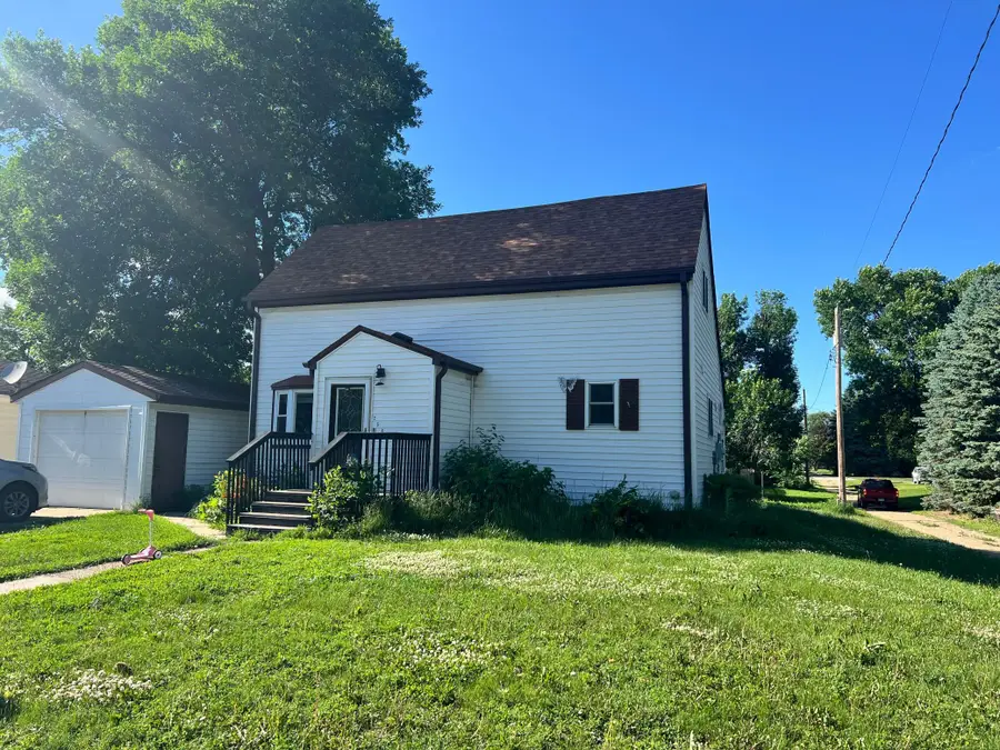 256 Locust Street, Dawson, MN 56232 - #2