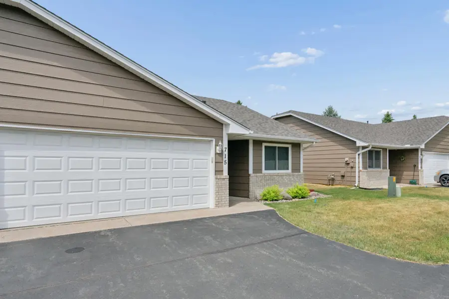 715 Auburn Place Nw, Elk River, MN 55330 - #3