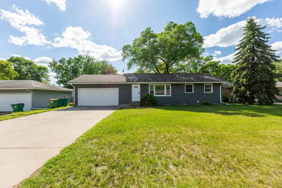8034 Jackson Street Ne, Spring Lake Park, MN 55432 - #2