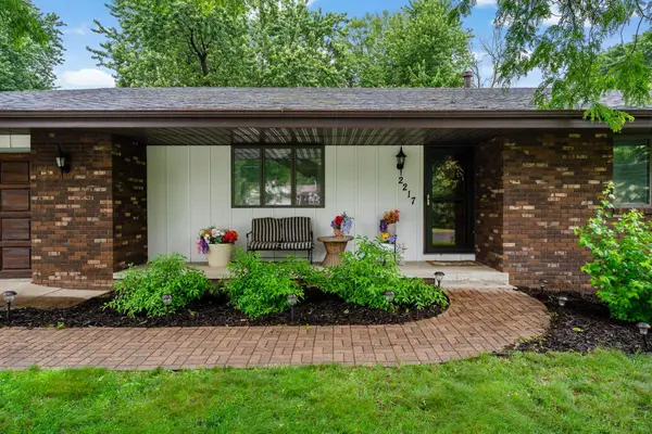 2217 Ripley Avenue, Saint Paul, MN 55109