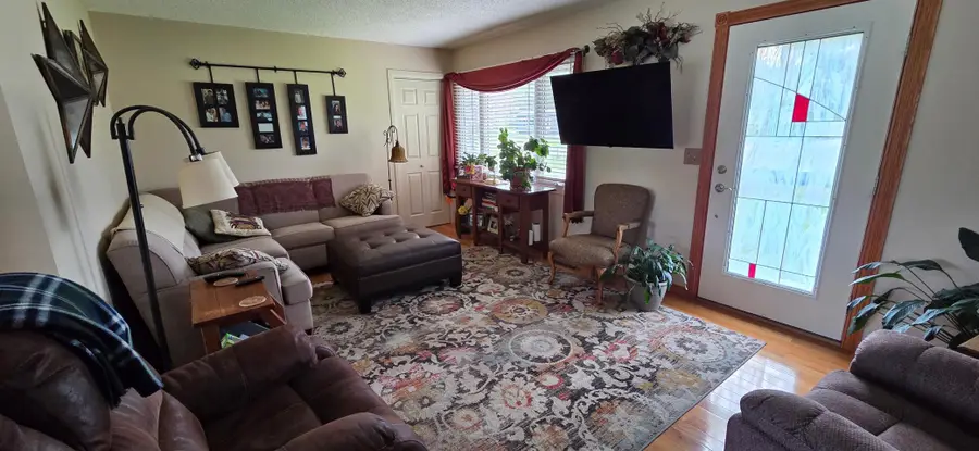 703 16th Street E, International Falls, MN 56649 - #2