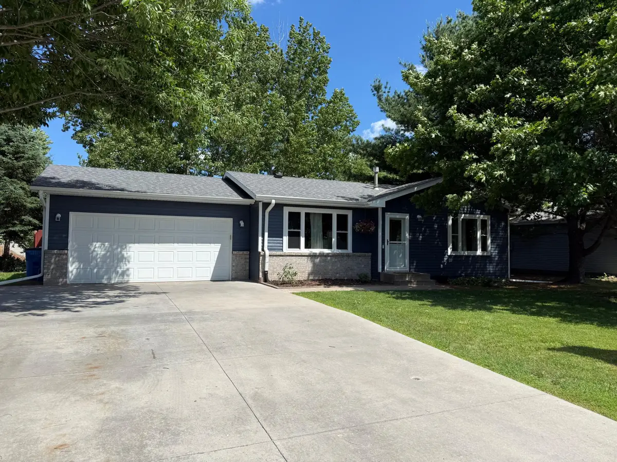 1340 Carriage Lane S, Cambridge, MN 55008 - #1