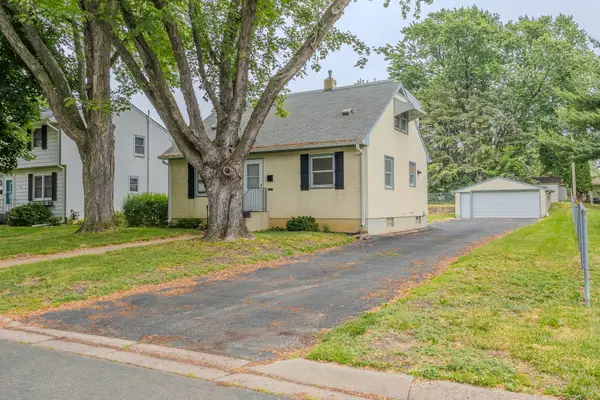 109 23rd Avenue S, South Saint Paul, MN 55075