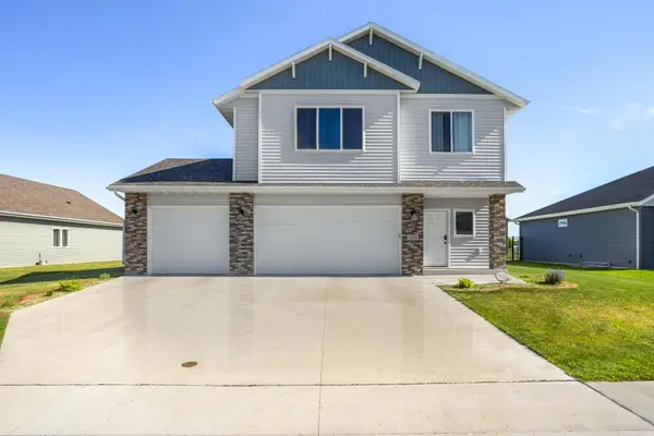 1308 Commander Drive W, West Fargo, ND 58078
