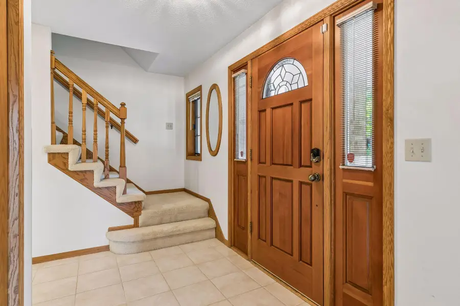 156 Red Oaks Drive, Saint Paul, MN 55127 - #3