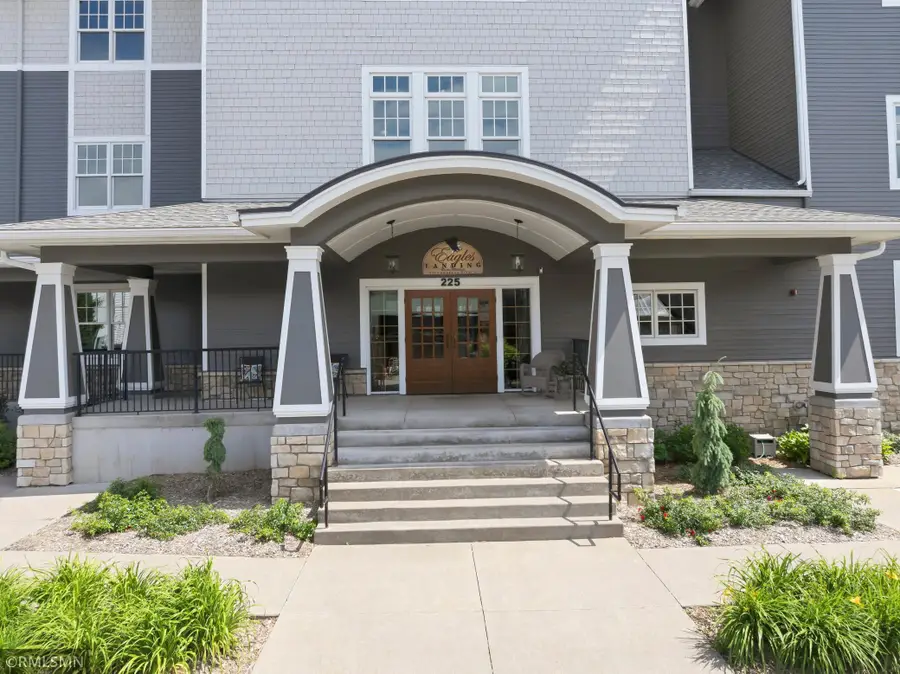 225 Lawrence Boulevard W #402, Wabasha, MN 55981 - #3