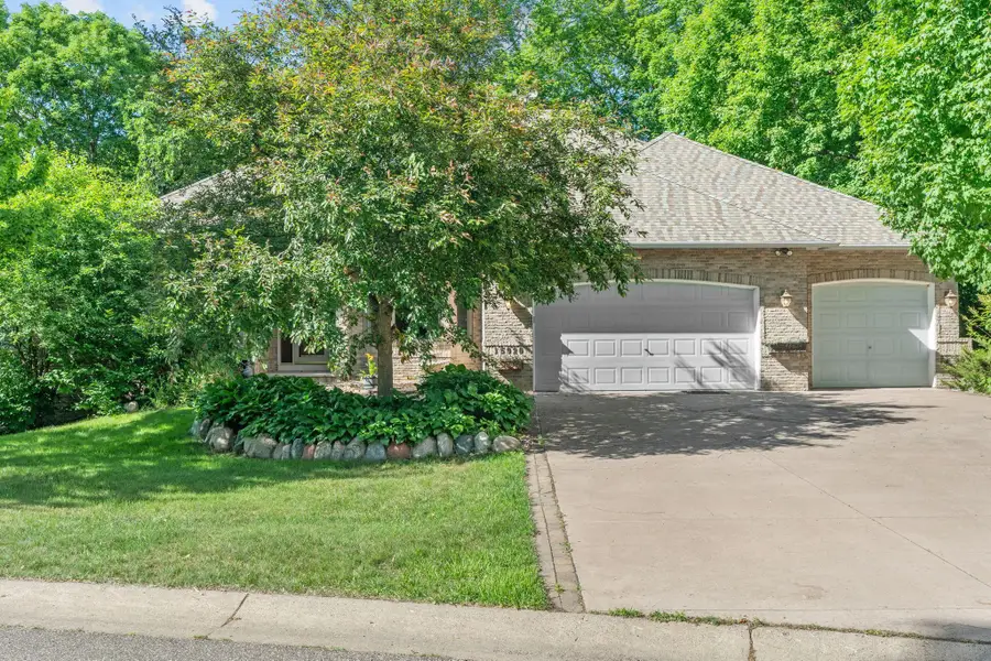 15920 37th Avenue N, Minneapolis, MN 55446 - #3