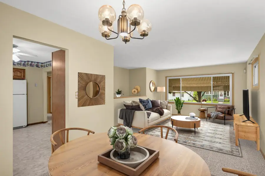 1218 Kent Street N, Saint Paul, MN 55117 - #2