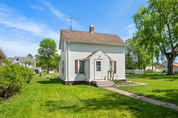 20 5th Avenue Se, Mayville, ND 58257