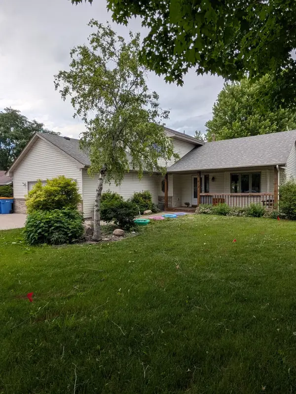 412 2nd Street Nw, Saint Michael, MN 55376