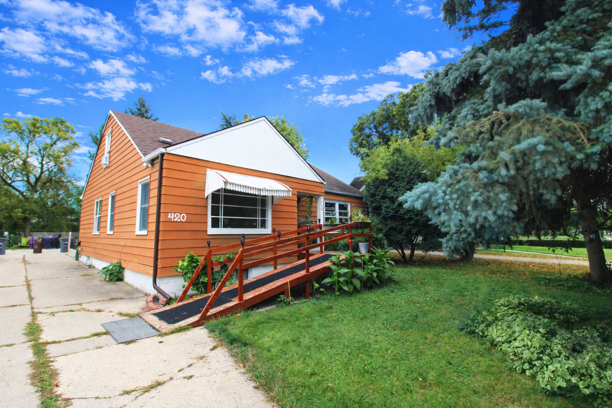 420 14th Street S, Moorhead, MN 56560 - #1