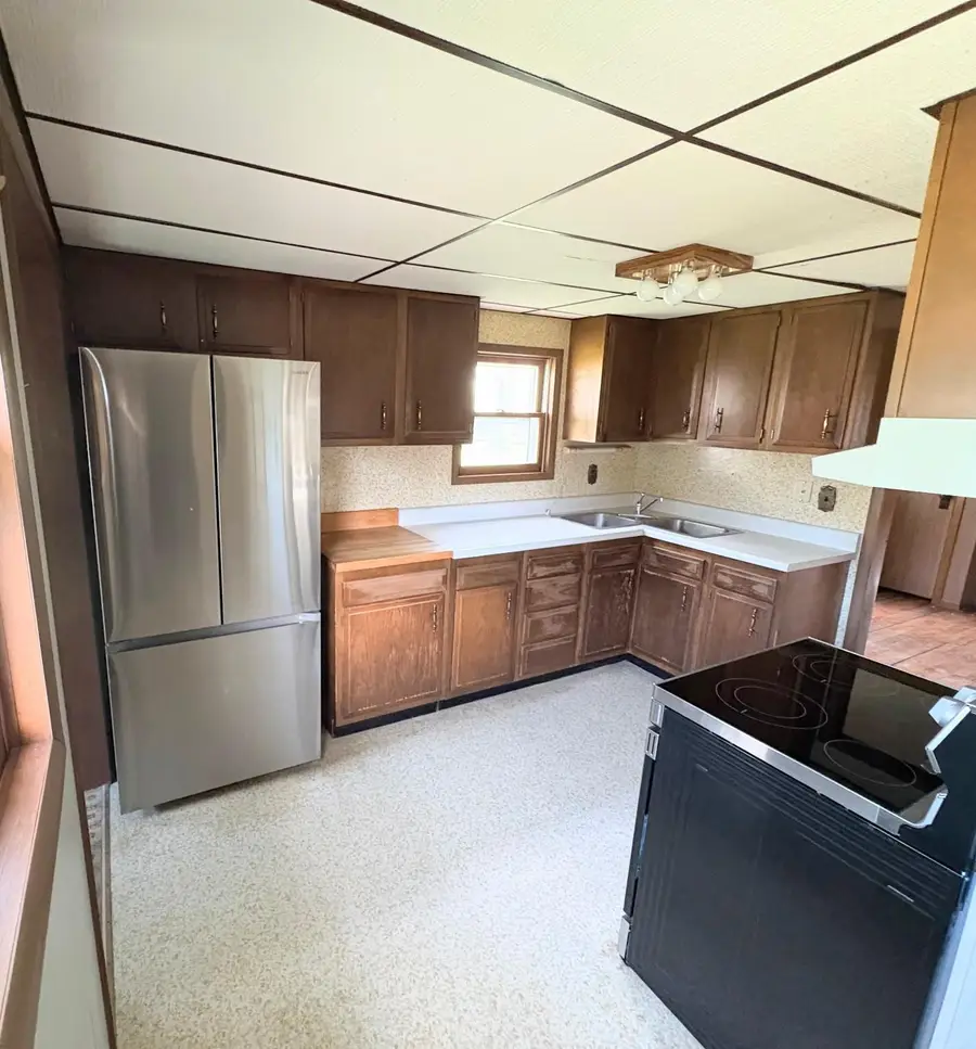 616 2nd Street Nw, Chisholm, MN 55719 - #2