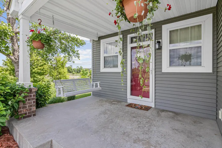 4689 Heritage Parkway N, Hugo, MN 55038 - #2