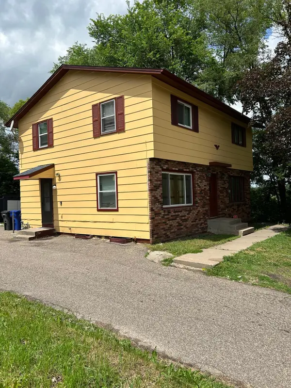 331 Mcknight Road S, Saint Paul, MN 55119