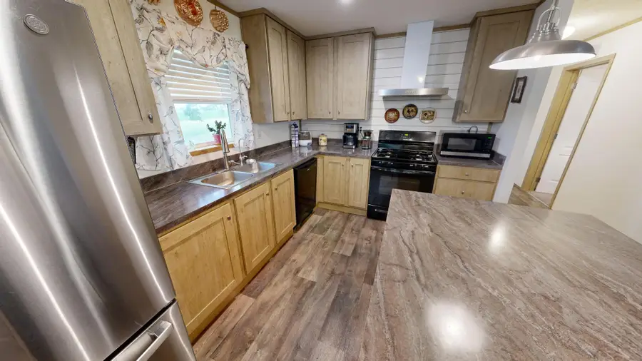 211 Farmdale Avenue, Lake Lillian, MN 56253 - #3