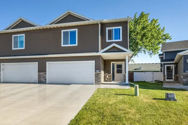 6054 14th Street S, Fargo, ND 58104