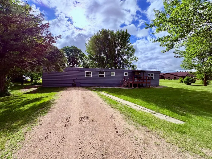 210 3rd Avenue Sw, Baudette, MN 56623 - #2