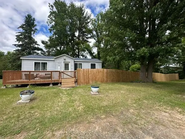 1002 Se 4th Street, Grand Rapids, MN 55744