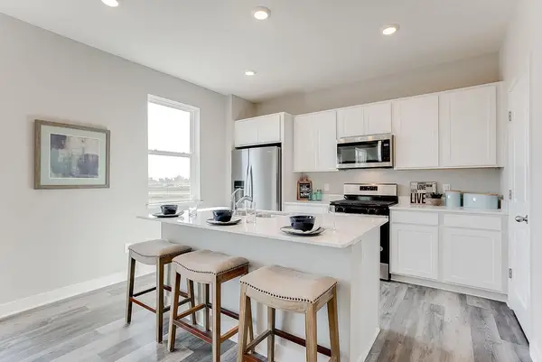 1730 Denali Drive, Shakopee, MN 55379