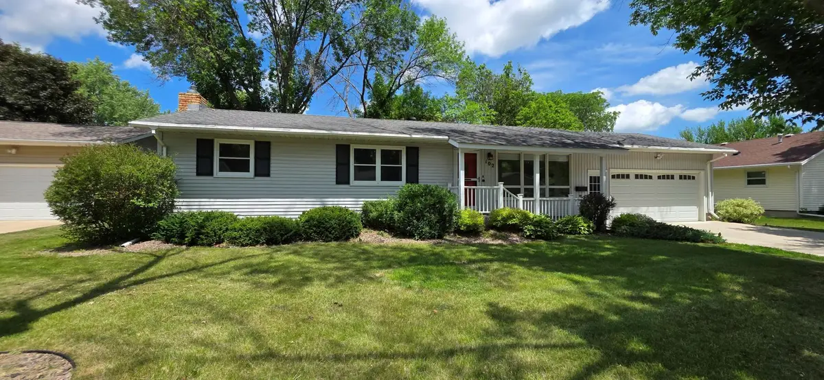 102 Southview Drive, Marshall, MN 56258 - #1