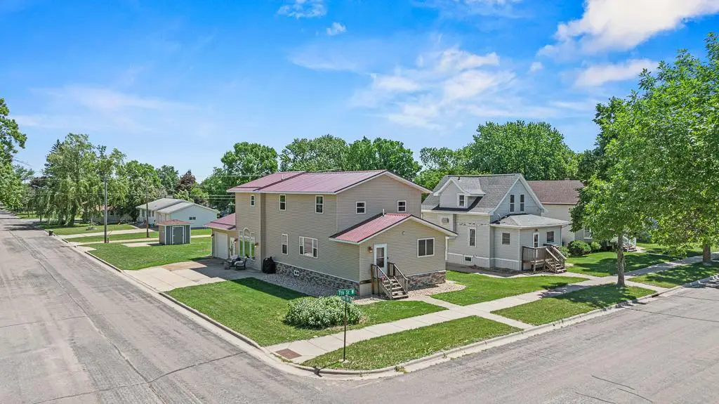 313 7th Street W, Canby, MN 56220 - #1
